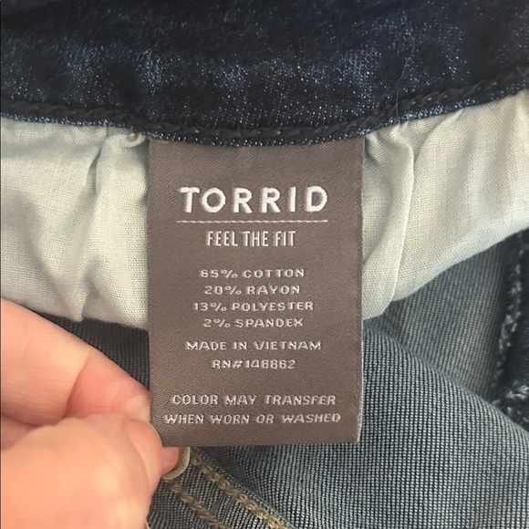 Torrid Dark Blue Super Soft Jeggings EUC 24R - Picture 10 of 11